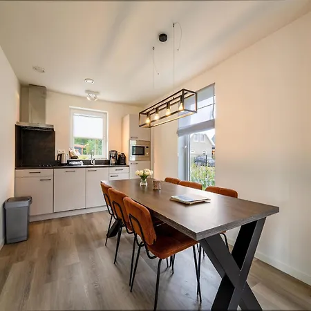 Near Beach, Cleaning Included *
